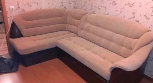 Перетяжка углового дивана. Большевик